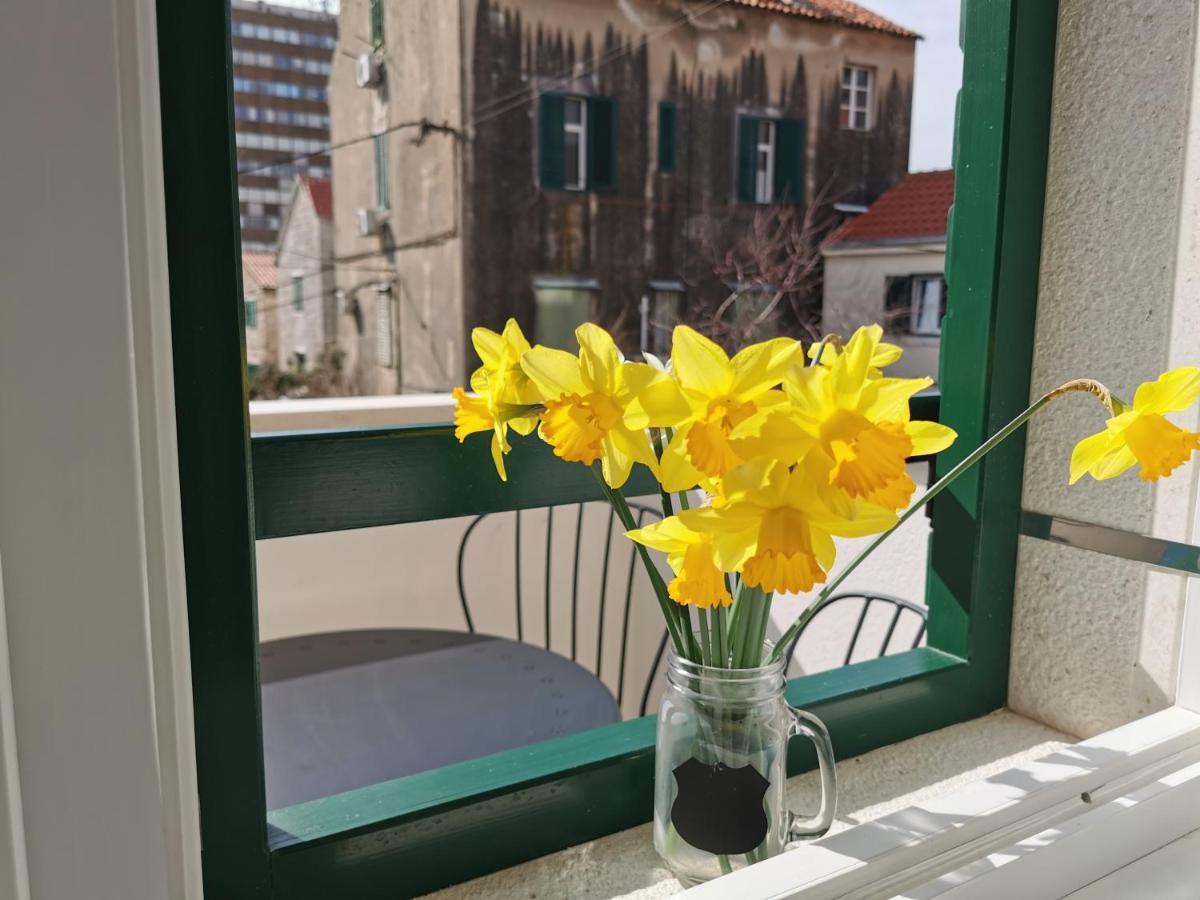 Fjaka Boutique Apartments สปลิท ภายนอก รูปภาพ